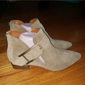 Aquatalia tan leather booties